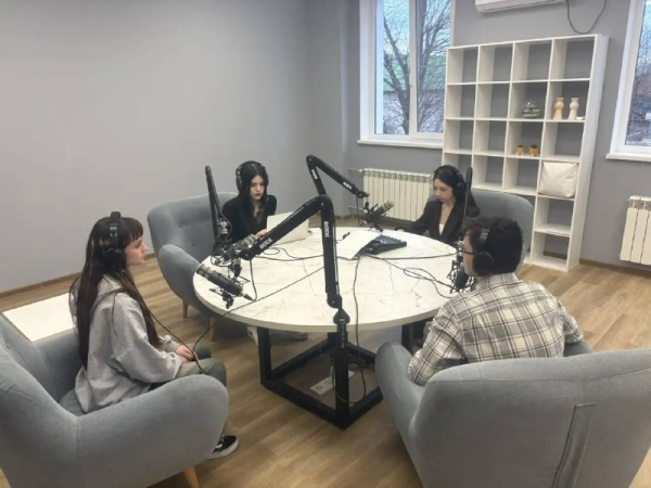 Студия подкастов