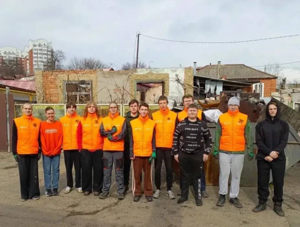 Помощь волонтёров муниципального штаба #МЫВМЕСТЕ в ликвидации последствий пожара