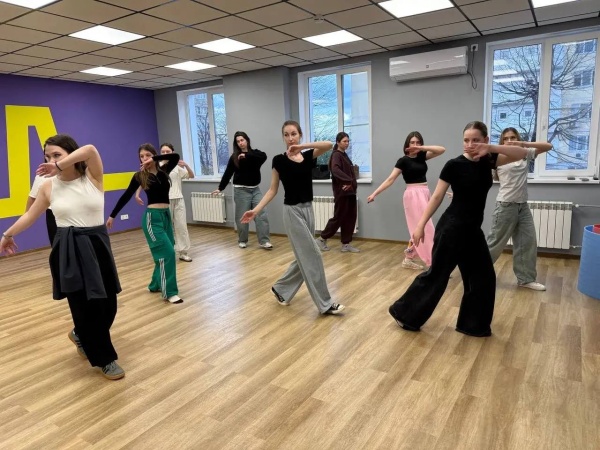 Кружок "Студия танцев"