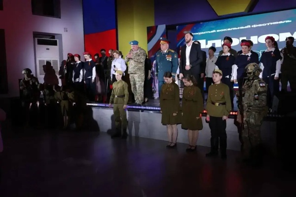 Открытый вокальный фестиваль "Плечом к плечу III сеззон"