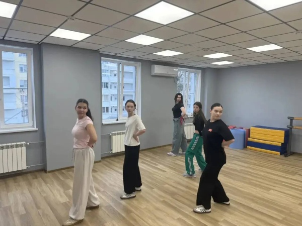 Кружок "Студия танцев"