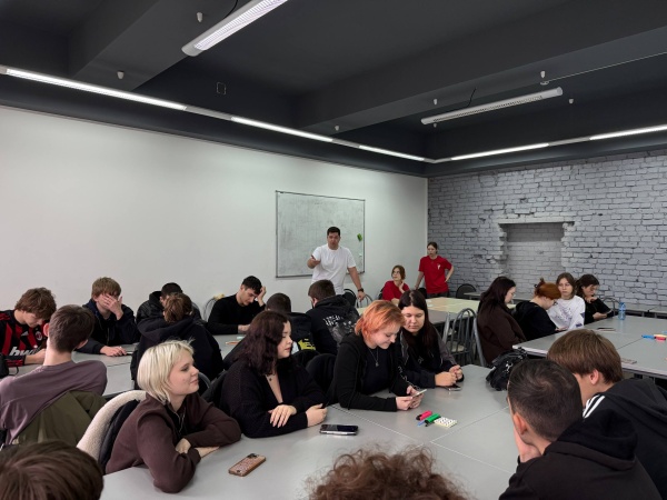 Выезд с презентацией Добро.центра «Дома молодежи»