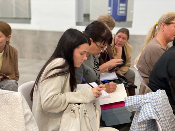 Цикл мероприятий с работающей молодежью